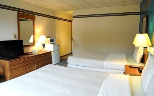 Americas Best Value Inn Story City Extérieur photo
